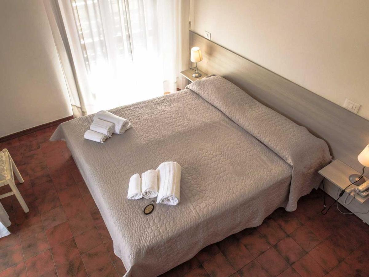 Hotel Giulia Marina di Massa Luaran gambar
