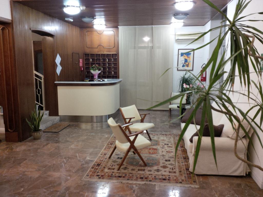 Hotel Giulia Marina di Massa Luaran gambar