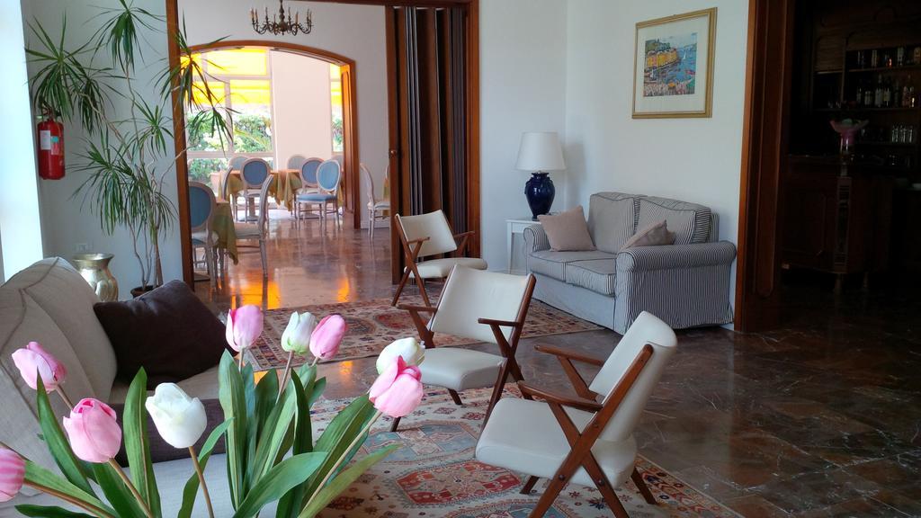 Hotel Giulia Marina di Massa Luaran gambar