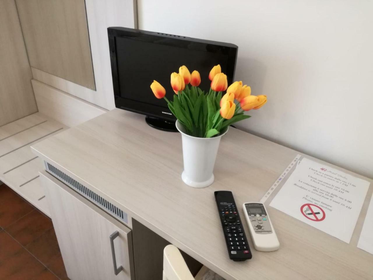 Hotel Giulia Marina di Massa Luaran gambar